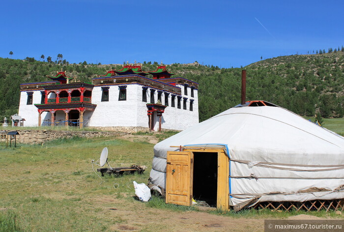 Восточная Монголия. Ч — 4. Монастырь Балдан Бэрээвэн